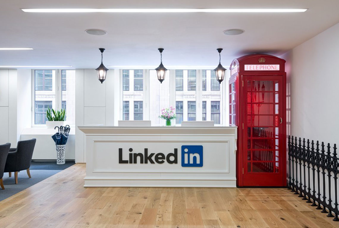 Importance of LinkedIn – On the Job Hunt and Boosting Your Profile!